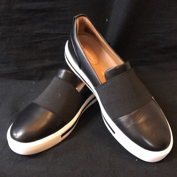 Clarks Shoes - NWOT Clarks Women’s Unstructured Un Maui Step